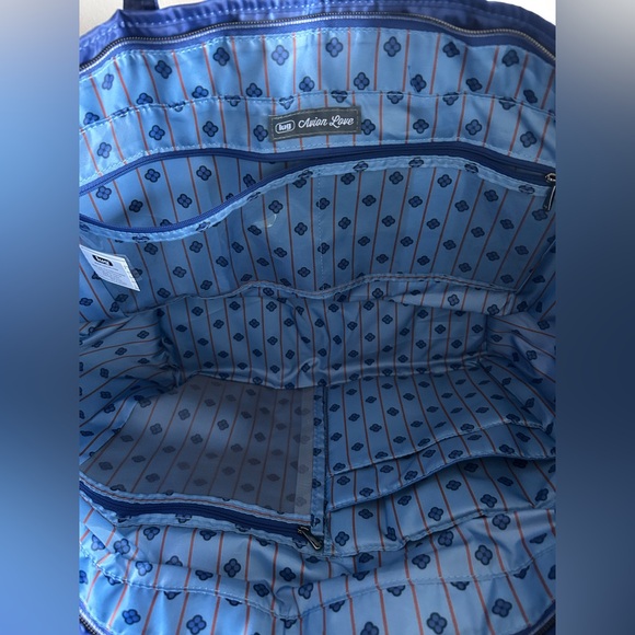 LUG AVION LOVE CARRY ALL TOTE SAPPHIRE BLUE NWT - Picture 3 of 9